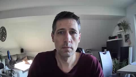 Snapshot of schnuckigeil chatting on February 20, 2026, 8:27 am Dildomen online show from February 20, 2026, 8:27 am