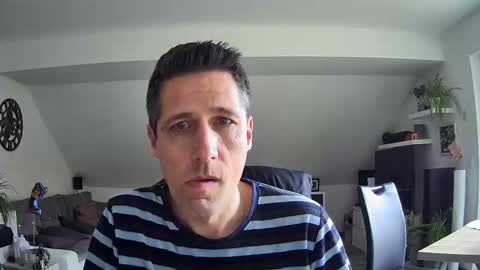 Snapshot of schnuckigeil chatting on February 24, 2026, 12:25 pm Dildomen online show from February 24, 2026, 12:25 pm