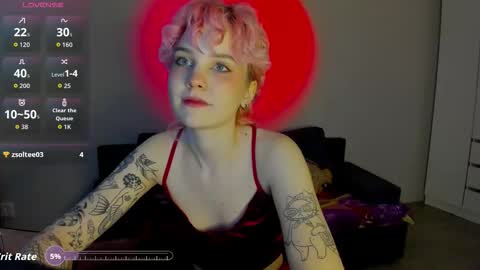 Rina online show from November 9, 2025, 7:28 am