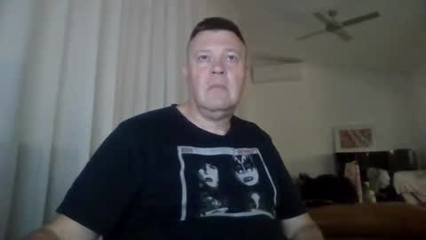 Scoobs online show from April 17, 2026, 10:07 am