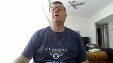Snapshot of scoobs71 chatting on May 27, 2026, 2:41 am Scoobs online show from May 27, 2026, 2:41 am