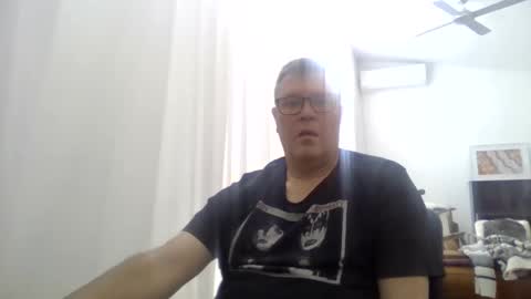 Snapshot of scoobs71 chatting on June 11, 2026, 2:53 am Scoobs online show from June 11, 2026, 2:53 am
