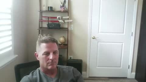 Snapshot of scotastic72 chatting on October 1, 2025, 4:24 pm Scotastic online show from October 1, 2025, 4:24 pm