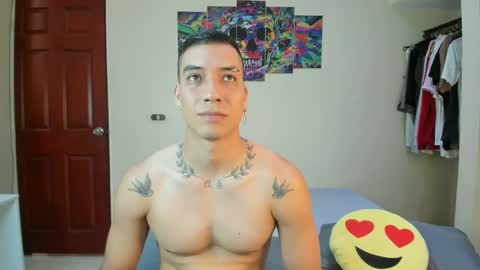 Snapshot of scotrisse chatting on December 27, 2024, 7:57 pm Daniel martinez - Independent model online show from December 27, 2024, 7:57 pm