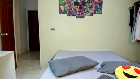 Snapshot of scotrisse chatting on January 7, 2025, 9:35 pm Daniel martinez - Independent model online show from January 7, 2025, 9:35 pm