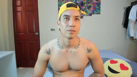 Snapshot of scotrisse chatting on March 3, 2025, 7:06 pm Daniel martinez - Independent model online show from March 3, 2025, 7:06 pm