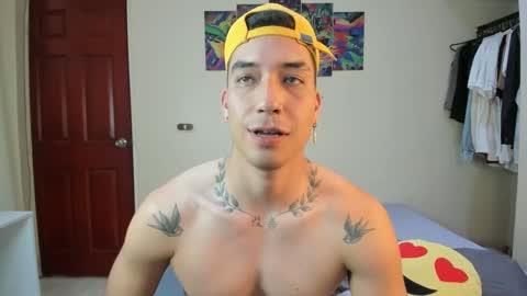 Snapshot of scotrisse chatting on March 3, 2025, 10:10 pm Daniel martinez - Independent model online show from March 3, 2025, 10:10 pm