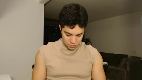 Snapshot of scott_brasher1 chatting on April 10, 2026, 2:50 am Twitter Scott brasher1 Instagram Camiloestuardo2 online show from April 10, 2026, 2:50 am