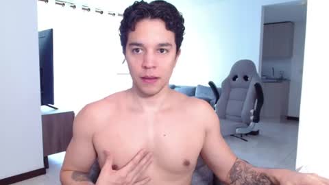 Snapshot of scott_brasher1 chatting on June 14, 2026, 6:10 pm Twitter Scott brasher1 Instagram Camiloestuardo2 online show from June 14, 2026, 6:10 pm