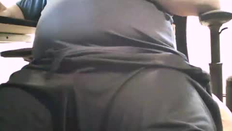 scottie813 online show from April 14, 2026, 11:16 am