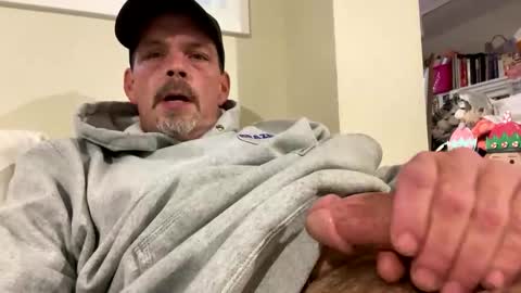 scottj603603 online show from November 12, 2025, 10:30 pm