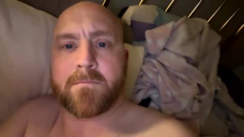 Snapshot of scottric chatting on February 8, 2025, 3:30 am SexyDaddy online show from February 8, 2025, 3:30 am