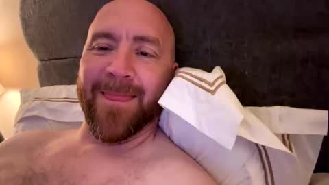 Snapshot of scottric chatting on October 13, 2025, 5:29 am SexyDaddy online show from October 13, 2025, 5:29 am