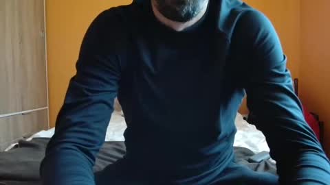 scotty_98 online show from December 25, 2024, 12:37 pm