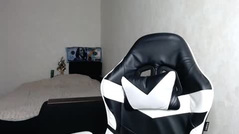 scratc_h online show from January 12, 2025, 1:00 am