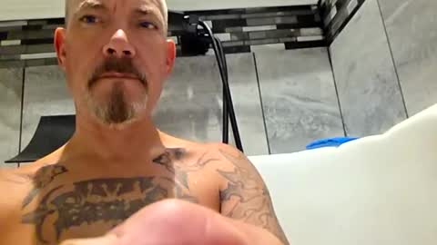 screwnutandbolte online show from July 27, 2026, 10:11 am