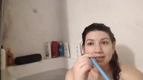 Snapshot of scumbagsmith chatting on December 25, 2024, 7:56 pm Danni online show from December 25, 2024, 7:56 pm