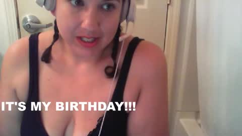 Snapshot of scumbagsmith chatting on September 13, 2025, 10:48 am Danni online show from September 13, 2025, 10:48 am