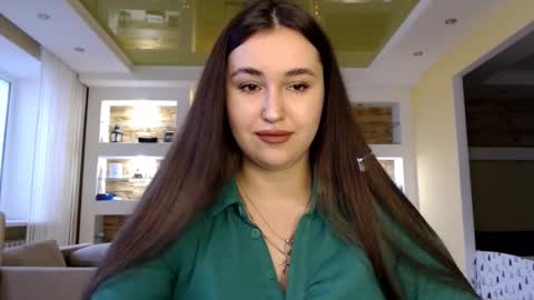 Elizabeth  online show from December 31, 2024, 8:37 am