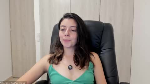 Aria Independent model online show from June 4, 2026, 1:22 am