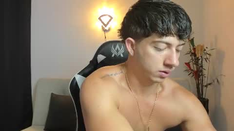 Snapshot of sean_brownx chatting on July 15, 2026, 11:59 am Sean online show from July 15, 2026, 11:59 am