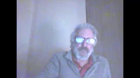 Snapshot of seantheflyer chatting on September 16, 2025, 8:32 pm seantheflyer online show from September 16, 2025, 8:32 pm