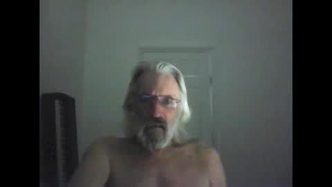 Snapshot of seantheflyer chatting on February 14, 2026, 12:40 am seantheflyer online show from February 14, 2026, 12:40 am