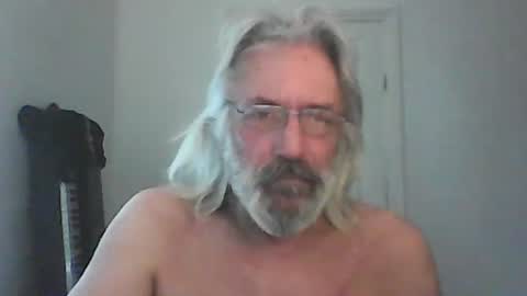 seantheflyer online show from May 17, 2026, 1:07 pm
