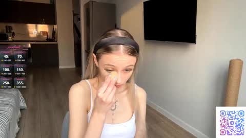 Kate online show from April 14, 2026, 3:07 pm