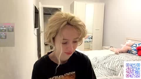Kate online show from May 10, 2026, 7:19 pm
