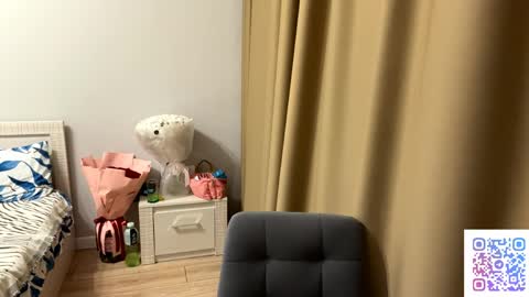 Kate online show from May 19, 2026, 7:09 pm
