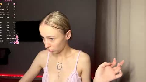 Kate online show from July 24, 2026, 7:12 pm