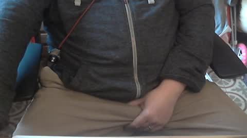 Falco J online show from December 19, 2025, 10:44 am