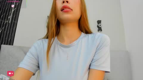 Snapshot of seattle_rousse chatting on February 23, 2026, 12:57 pm Rosie online show from February 23, 2026, 12:57 pm