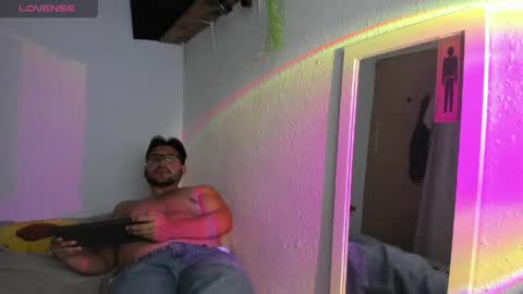 Snapshot of sebas9608 chatting on May 19, 2026, 6:14 pm Sebastian Bn online show from May 19, 2026, 6:14 pm