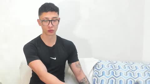 SEBASTIAN online show from March 21, 2026, 9:07 pm