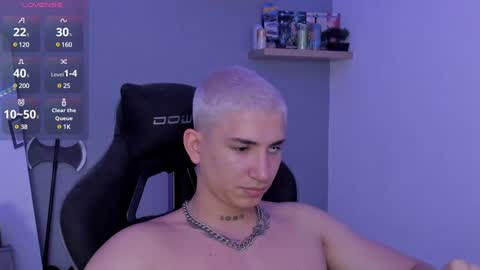 Snapshot of sebas__23 chatting on January 18, 2025, 10:39 pm Sebastin online show from January 18, 2025, 10:39 pm