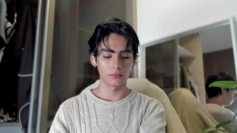 Snapshot of sebas_rosse chatting on February 23, 2025, 1:24 am sebastian online show from February 23, 2025, 1:24 am