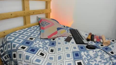 Snapshot of sebastian_0422 chatting on September 26, 2025, 2:43 pm sebastian 0422 online show from September 26, 2025, 2:43 pm