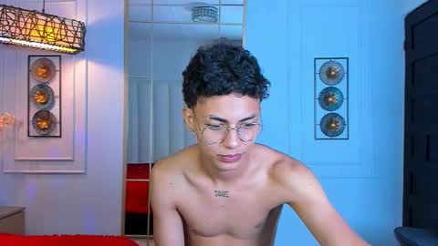 sebastiandejesussandoval75 online show from December 3, 2025, 2:08 am