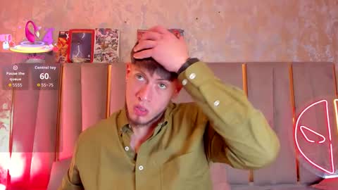  Sebastian  online show from September 20, 2025, 7:37 pm