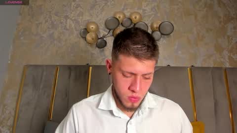  Sebastian  online show from November 4, 2025, 7:24 pm