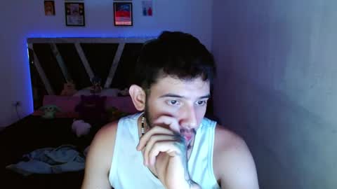 Snapshot of sebasxxl12 chatting on May 1, 2026, 11:37 am Sebas online show from May 1, 2026, 11:37 am