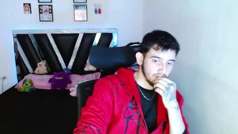 Snapshot of sebasxxl12 chatting on May 4, 2026, 10:28 pm Sebas online show from May 4, 2026, 10:28 pm
