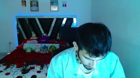 Snapshot of sebasxxl12 chatting on May 14, 2026, 10:27 pm Sebas online show from May 14, 2026, 10:27 pm