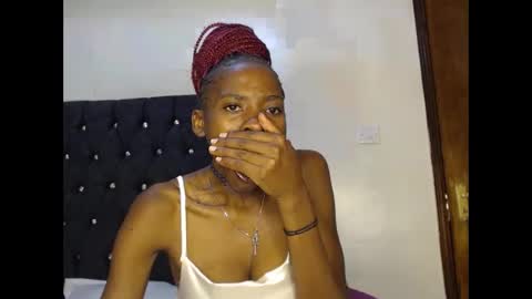 sebatrishaa online show from November 22, 2025, 8:02 am