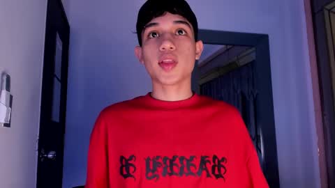 Sebastian online show from February 19, 2026, 8:16 pm