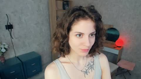 Snapshot of secret_des1res chatting on May 25, 2026, 6:08 am Mia online show from May 25, 2026, 6:08 am