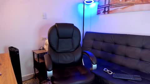Snapshot of secret_greisy chatting on January 6, 2026, 7:12 am Greisy online show from January 6, 2026, 7:12 am