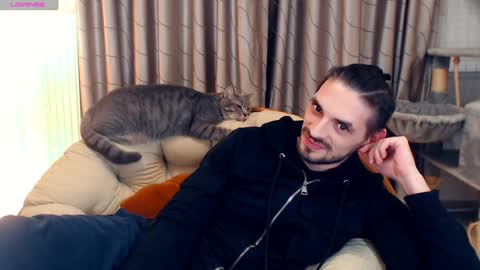 Dean Carter online show from December 27, 2024, 1:11 am